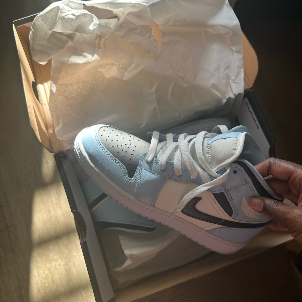Air Jordan 1 Mid (GS)